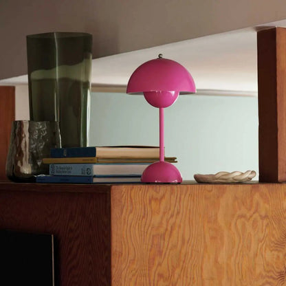 Skorter | Lunaire - LED table lamp for a modern atmosphere