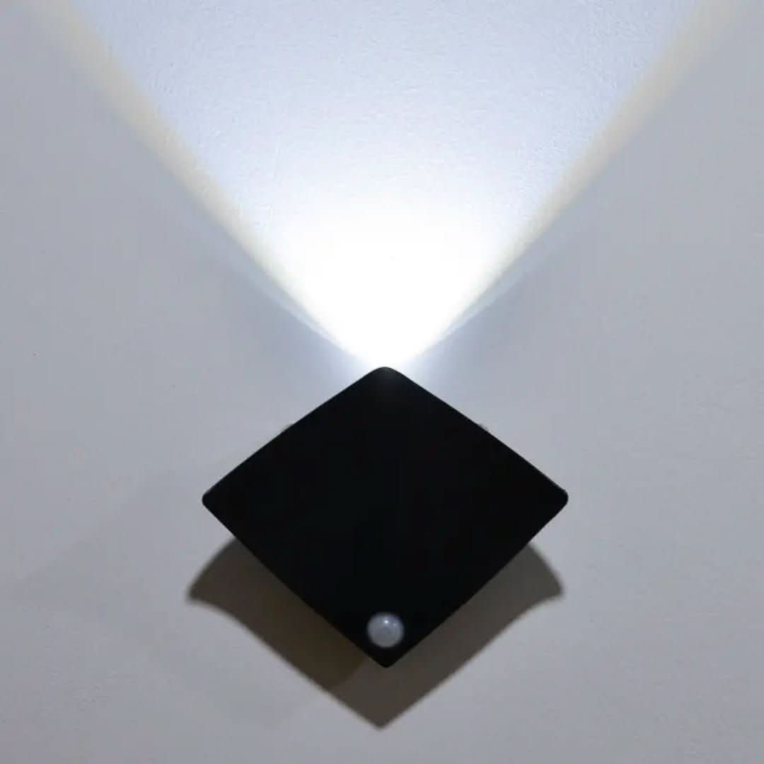 Skorter | Stingray | Sensor wall lamp