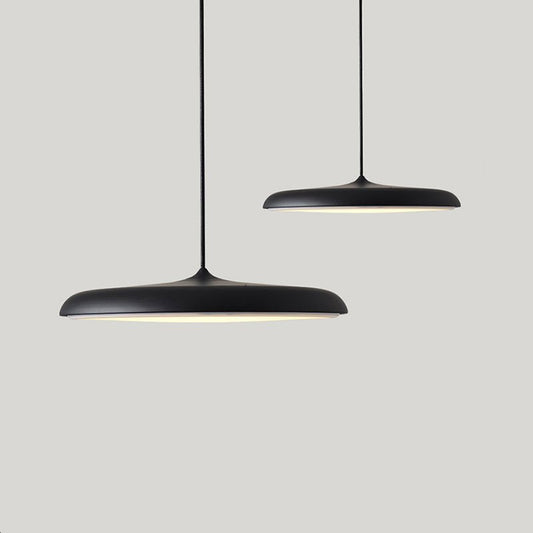 Skorter | Elegant pendant lamp for a warm atmosphere at the table