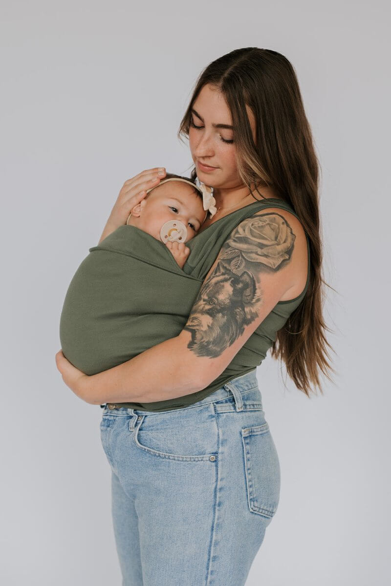 Skorter | Baby-Carrying-Shirt