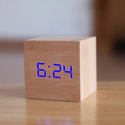 Skorter | ZENICUBE – Minimalist LED Alarm Clock with Time, Date & Temperature Display