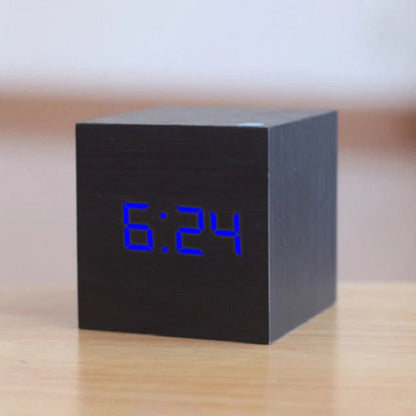 Skorter | ZENICUBE – Minimalist LED Alarm Clock with Time, Date & Temperature Display