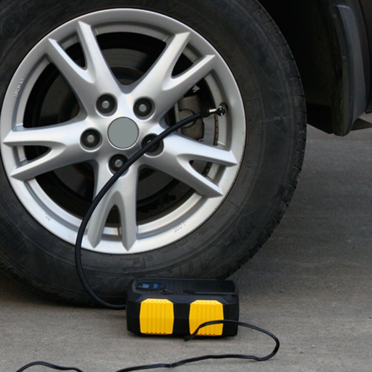 Skorter | Tire pump 12V DC 120W 150PSI with LCD Electric Air Compressor