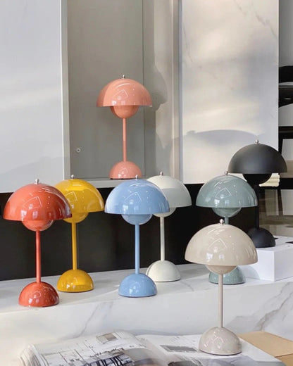 Skorter | NordLight – LED Table Lamp Scandinavian Design, dimmable and sustainable in metal