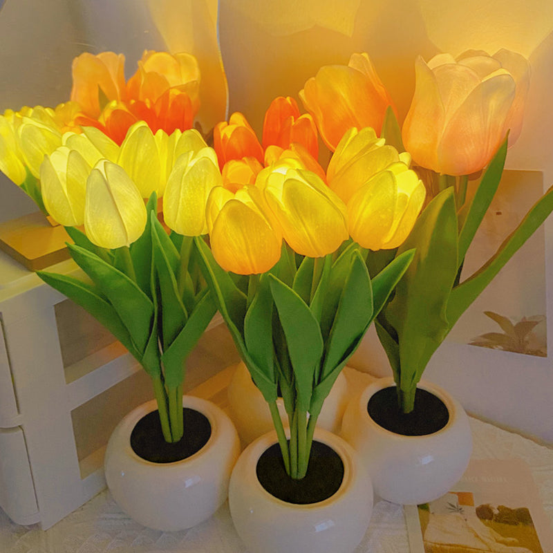 Skorter | Tulip Night Lamp - LumiTulip