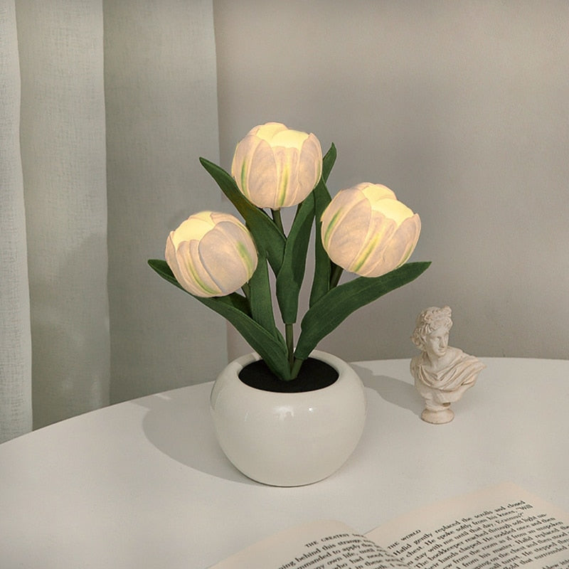 Skorter | Tulip Night Lamp - LumiTulip