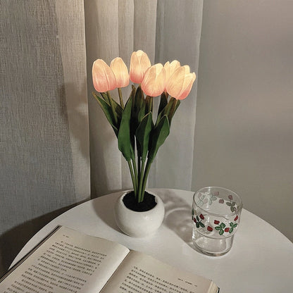 Skorter | Tulip Night Lamp - LumiTulip