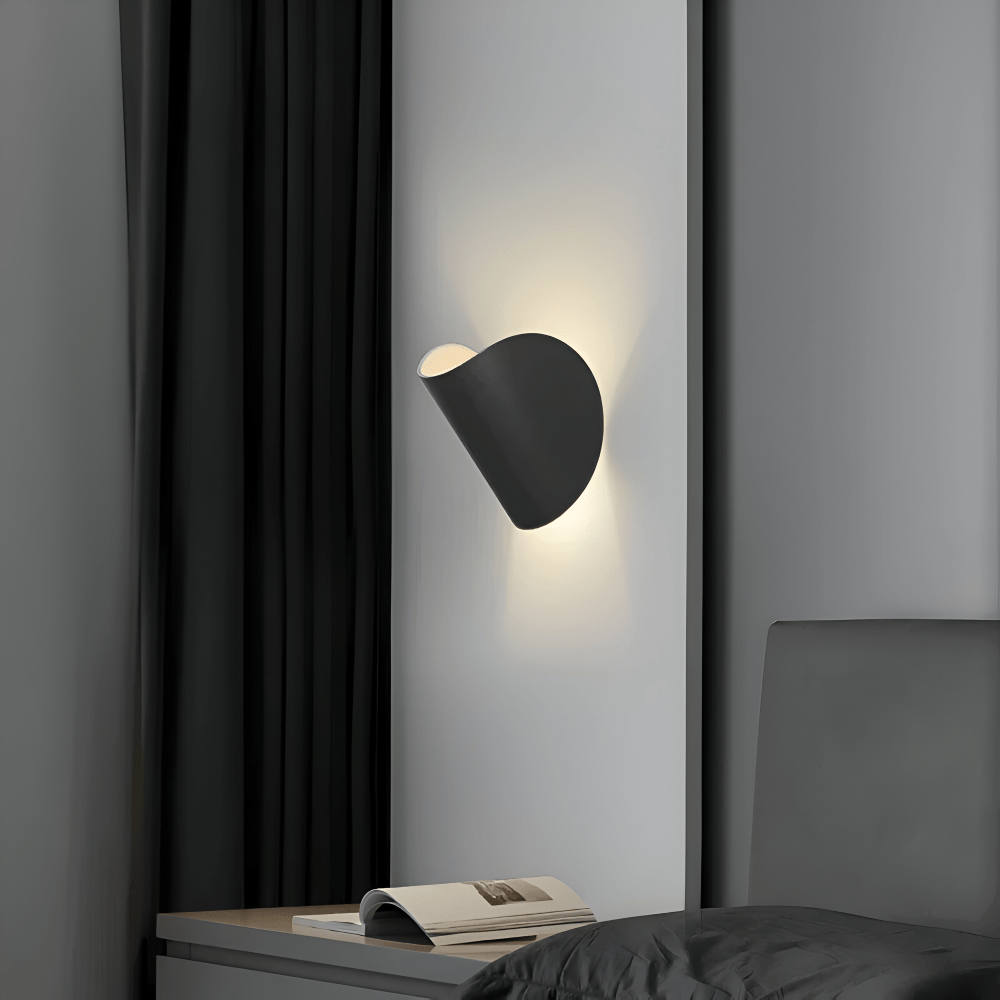 Skorter | Twist WallLight – Rotatable Wall Lamp for Custom Lighting