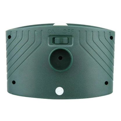 Ultrasonic Deer Repeller - Pack Of 4 Solar Powered - Get Rid of Deer in 48 Hours - SKØRTER