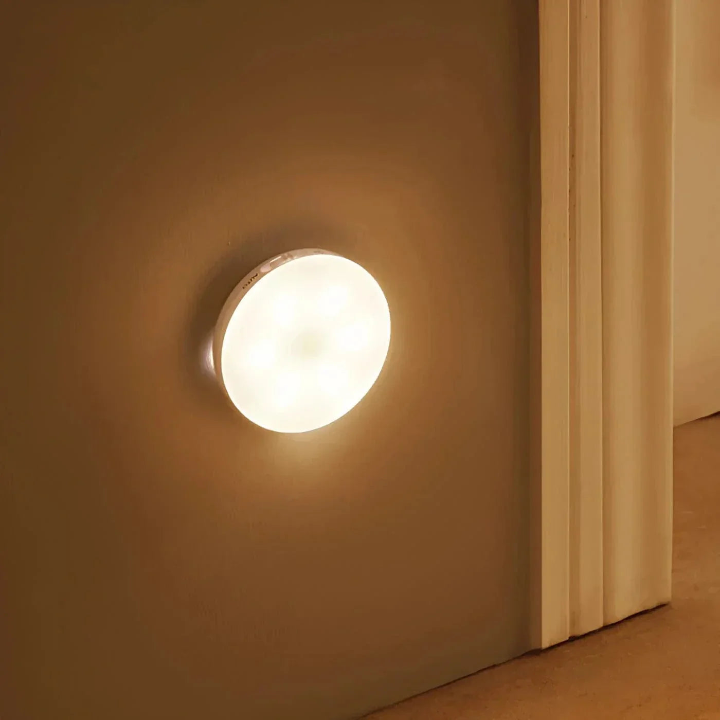 Skorter | Rechargeable Motion Sensor LED Light | Energy-Saving, USB Rechargeable & Ideal for Hallways, Stairs, Wardrobes & Cupboards
