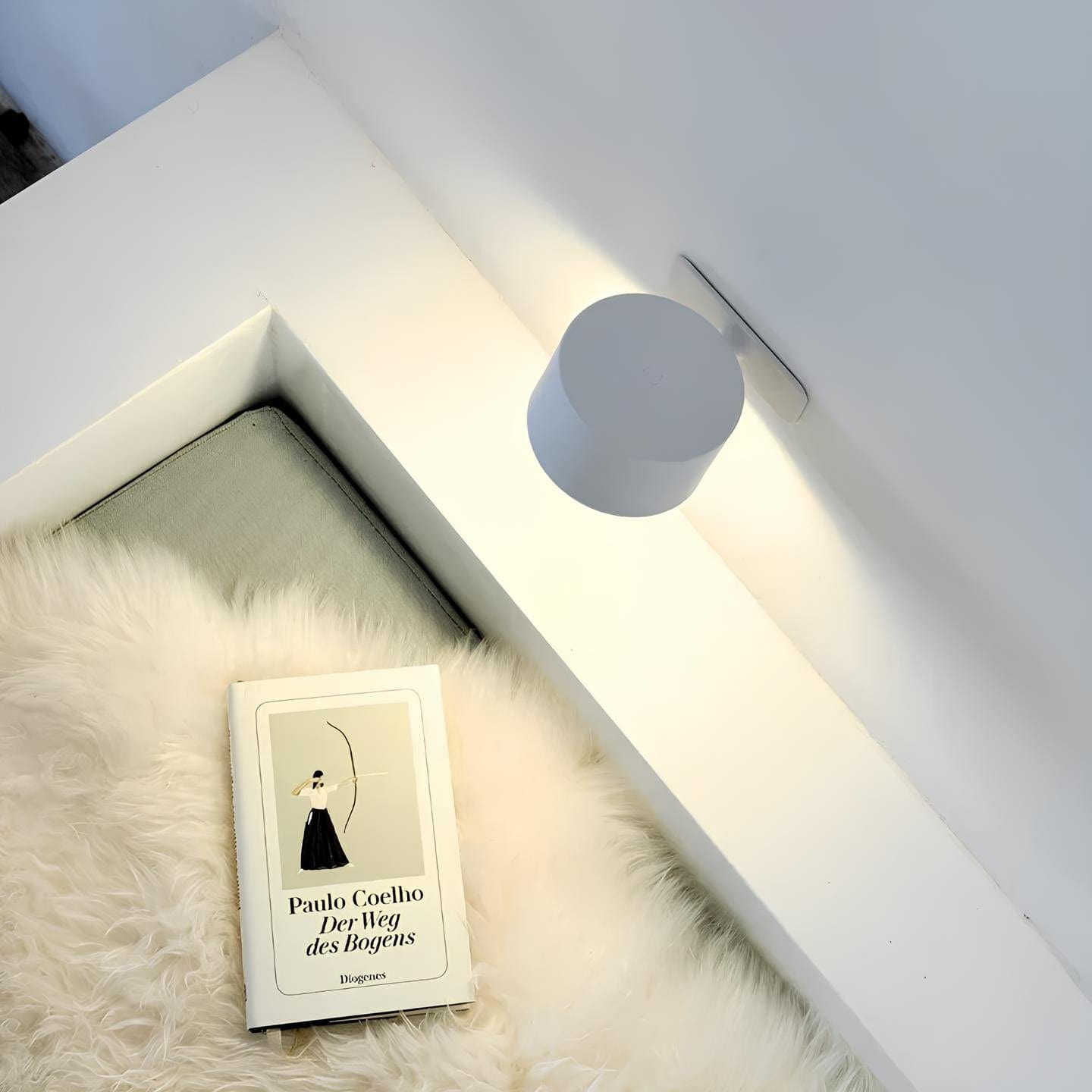 Skorter | Battery Operated Wall Light | Rechargeable, 360° Adjustable & Wireless for Bedrooms, Hallways & Reading Corners