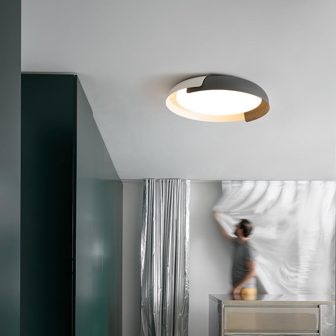Vikaey Ceiling Light - SKØRTER