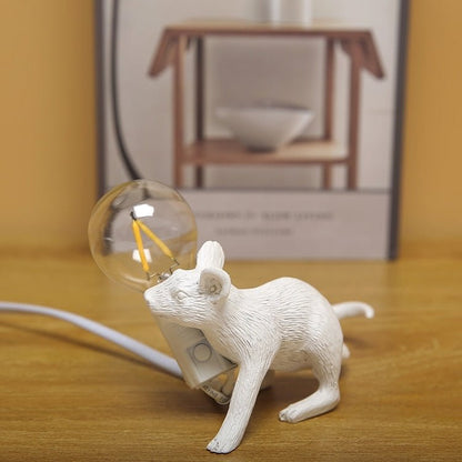 Skorter | Vintage Mouse LED Table Lamp