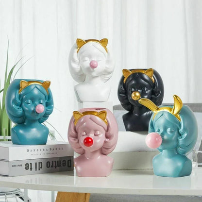 Skorter | Cute Bubblegum Girl Ceramic Face Vase
