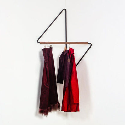 Skorter | Creative Hanger