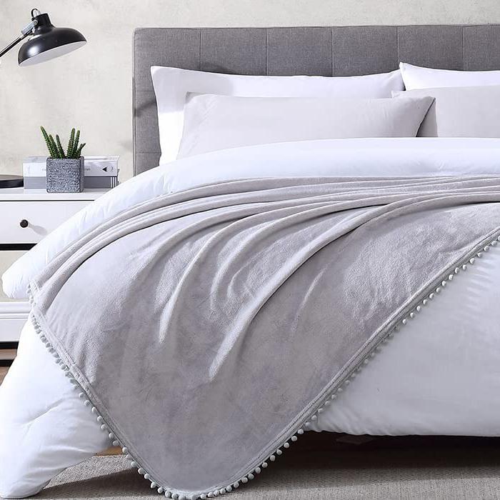 Skorter | Walnut Flannel Pompom 50" x 70" Throw Blanket