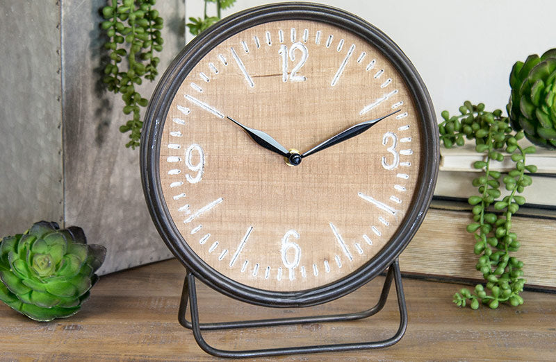 Skorter | Rustic Wood and Metal Wall Clock