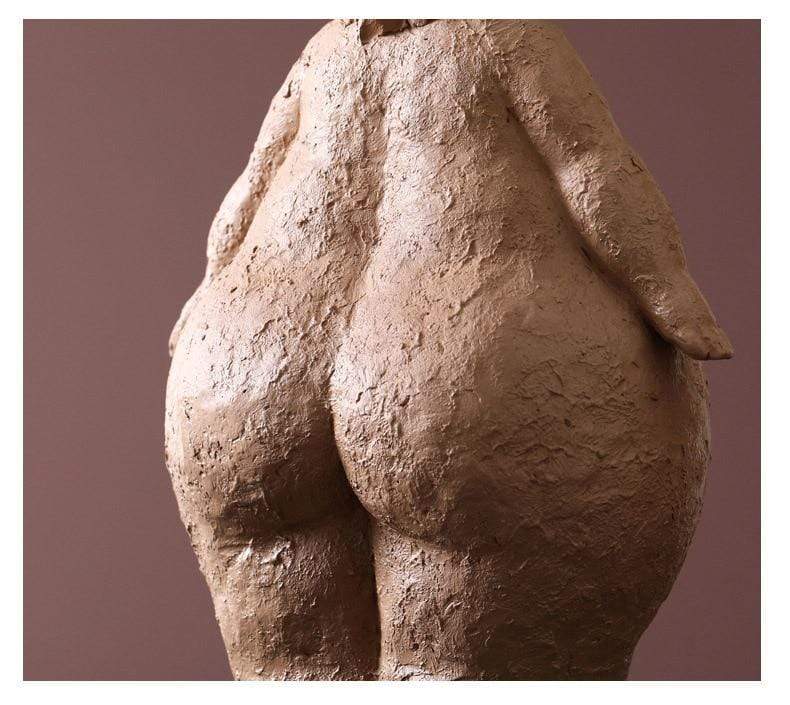 Skorter | Confident Lady Figures