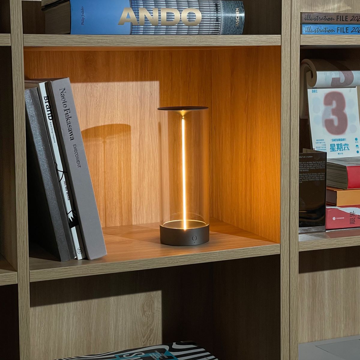 Skorter | Wireless Mood Lamp - LumenFlow