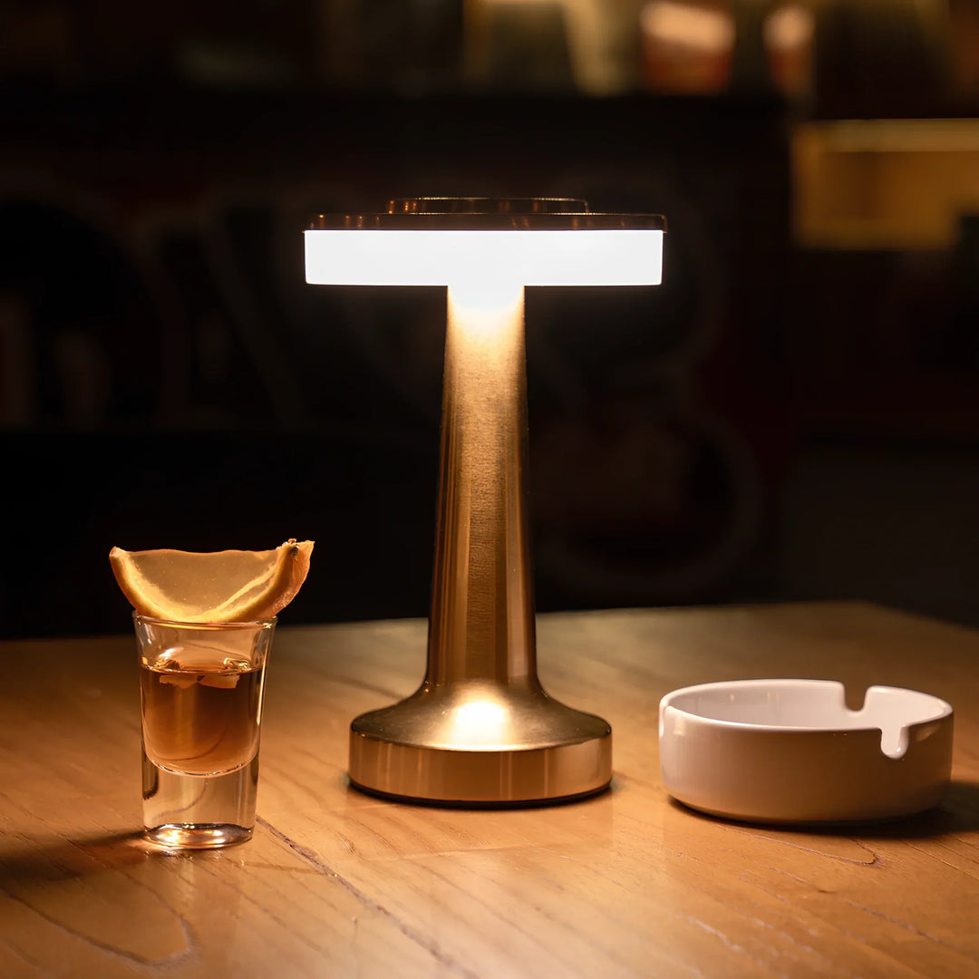 Skorter | Wireless Retro Table Lamp - LumiBar