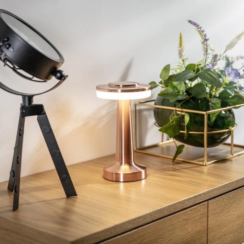 Skorter | Wireless Retro Table Lamp - LumiBar