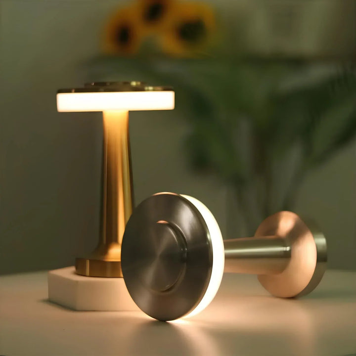 Skorter | Wireless Retro Table Lamp - LumiBar