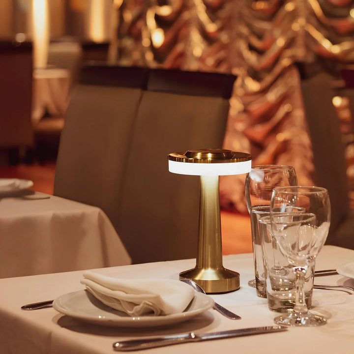 Skorter | Wireless Retro Table Lamp - LumiBar