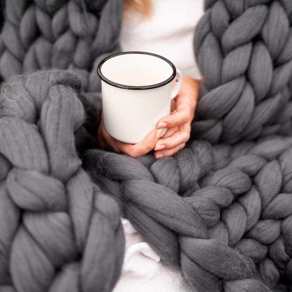 Skorter | DIY Chunky XL 1000 grams wool yarn for knitting a wonderfully soft blanket