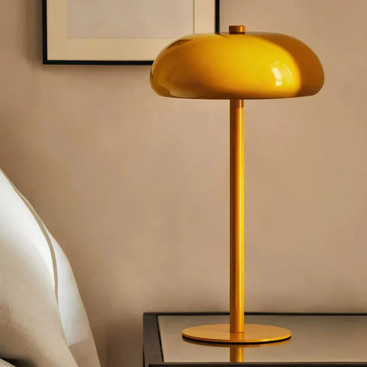 Skorter | Stylish Retro Table Lamp