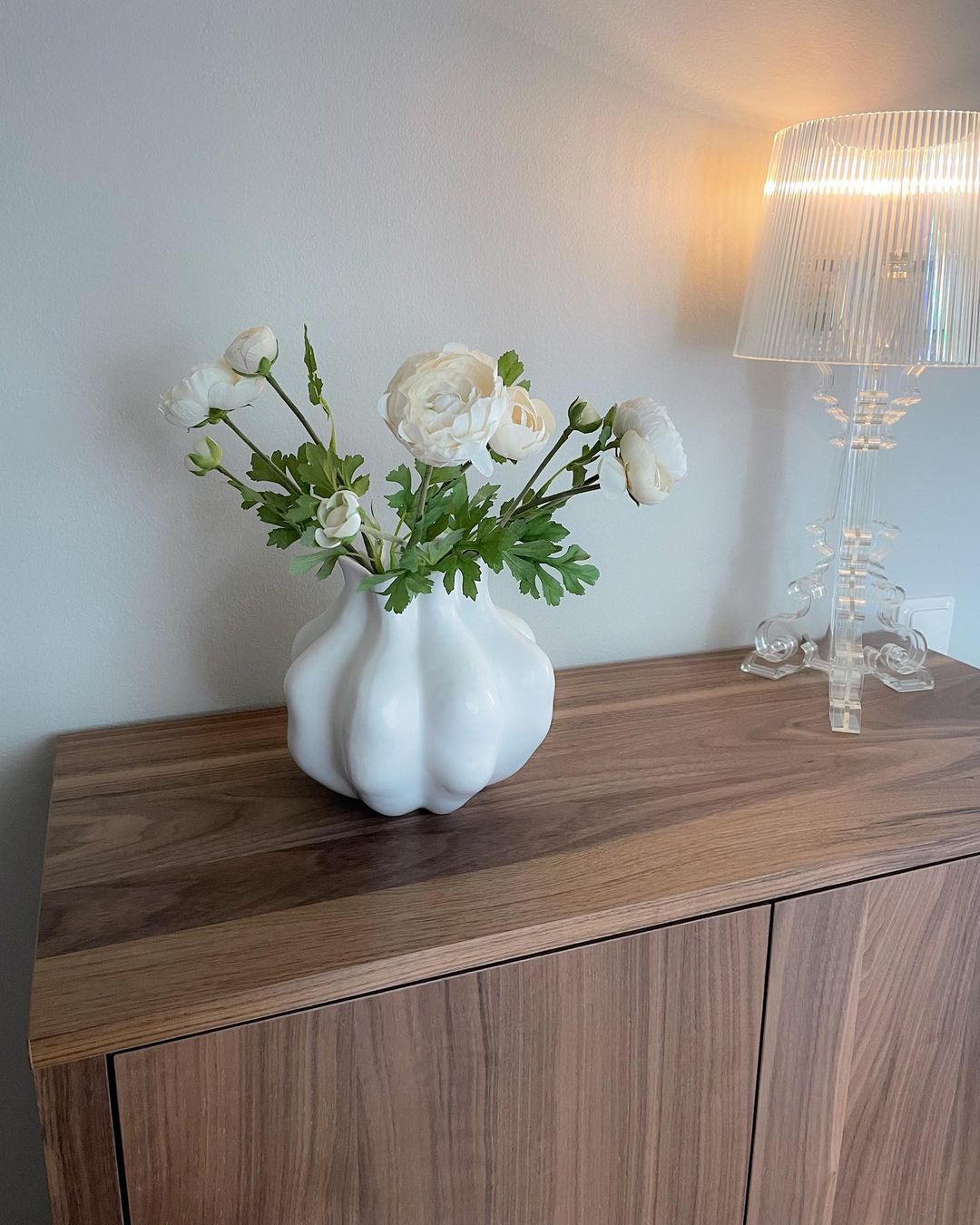 Bourgie Table Lamp