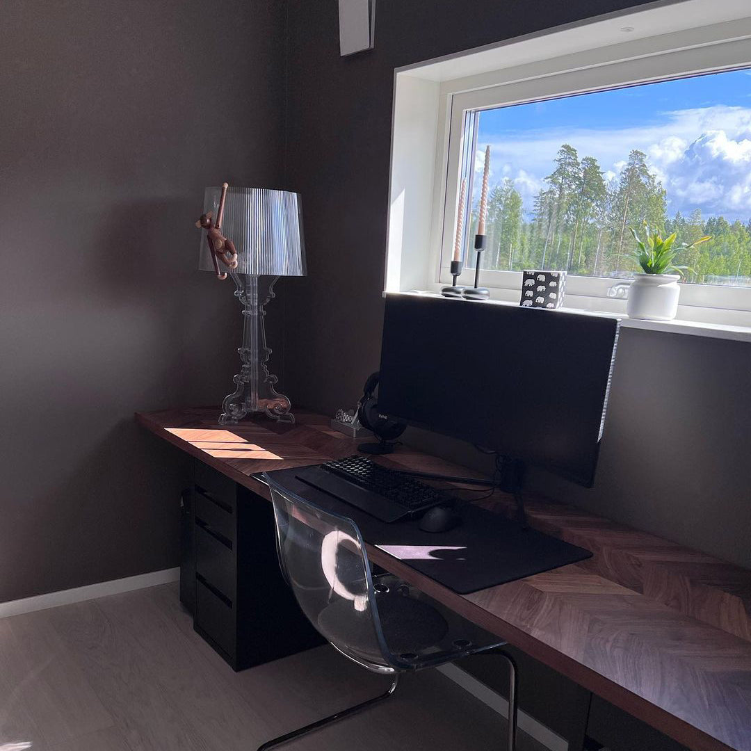 Bourgie Table Lamp