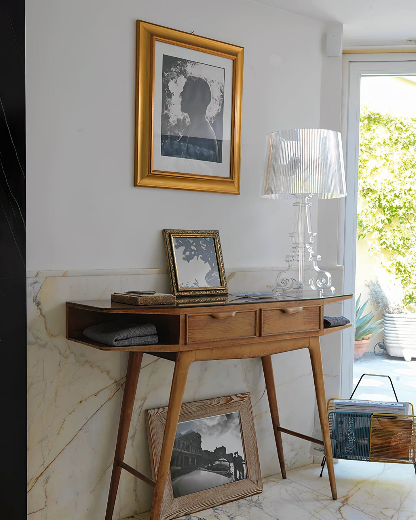 Bourgie Table Lamp