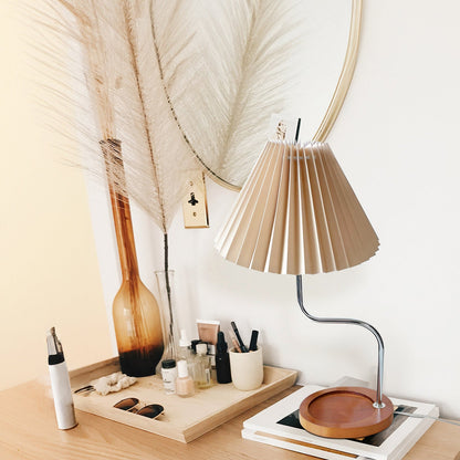 Bohemian - Classic Elegance Pleated Desk Lamp