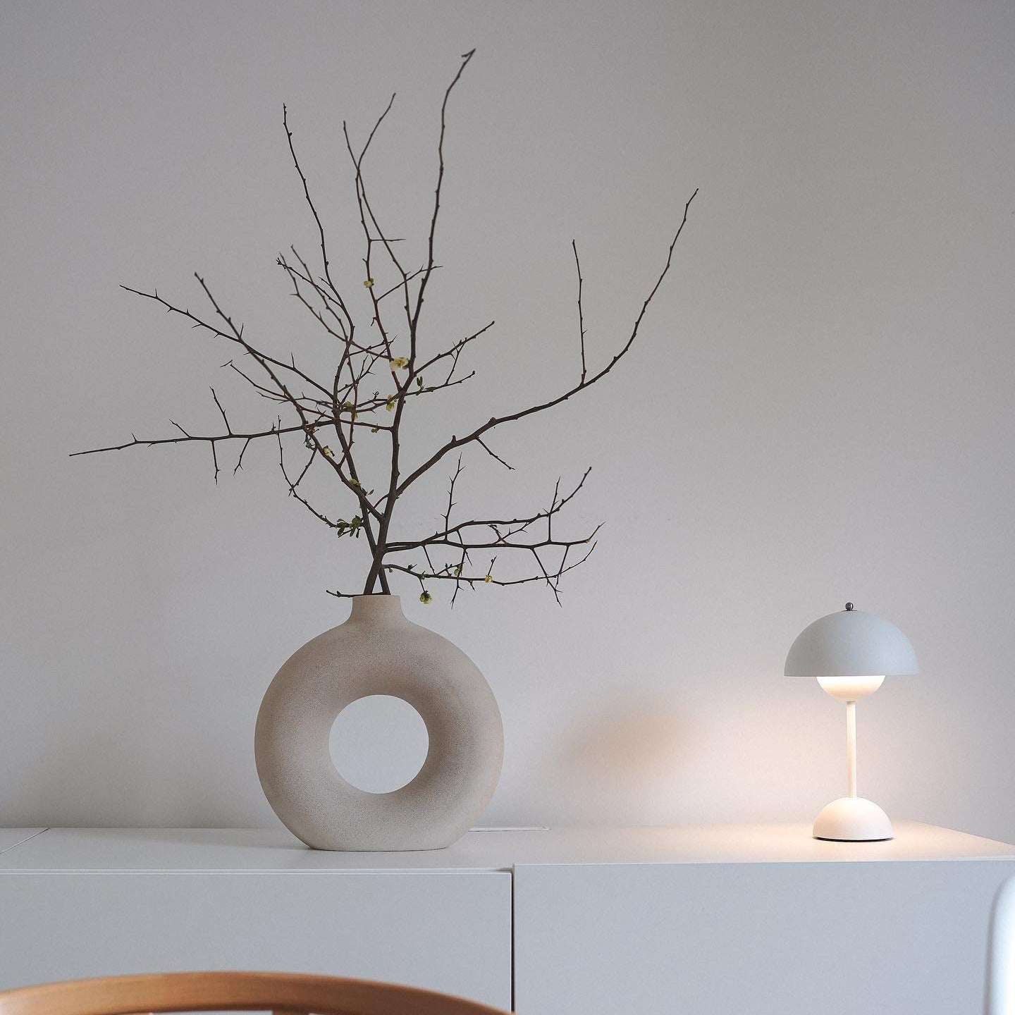 Charging LED Table lamp