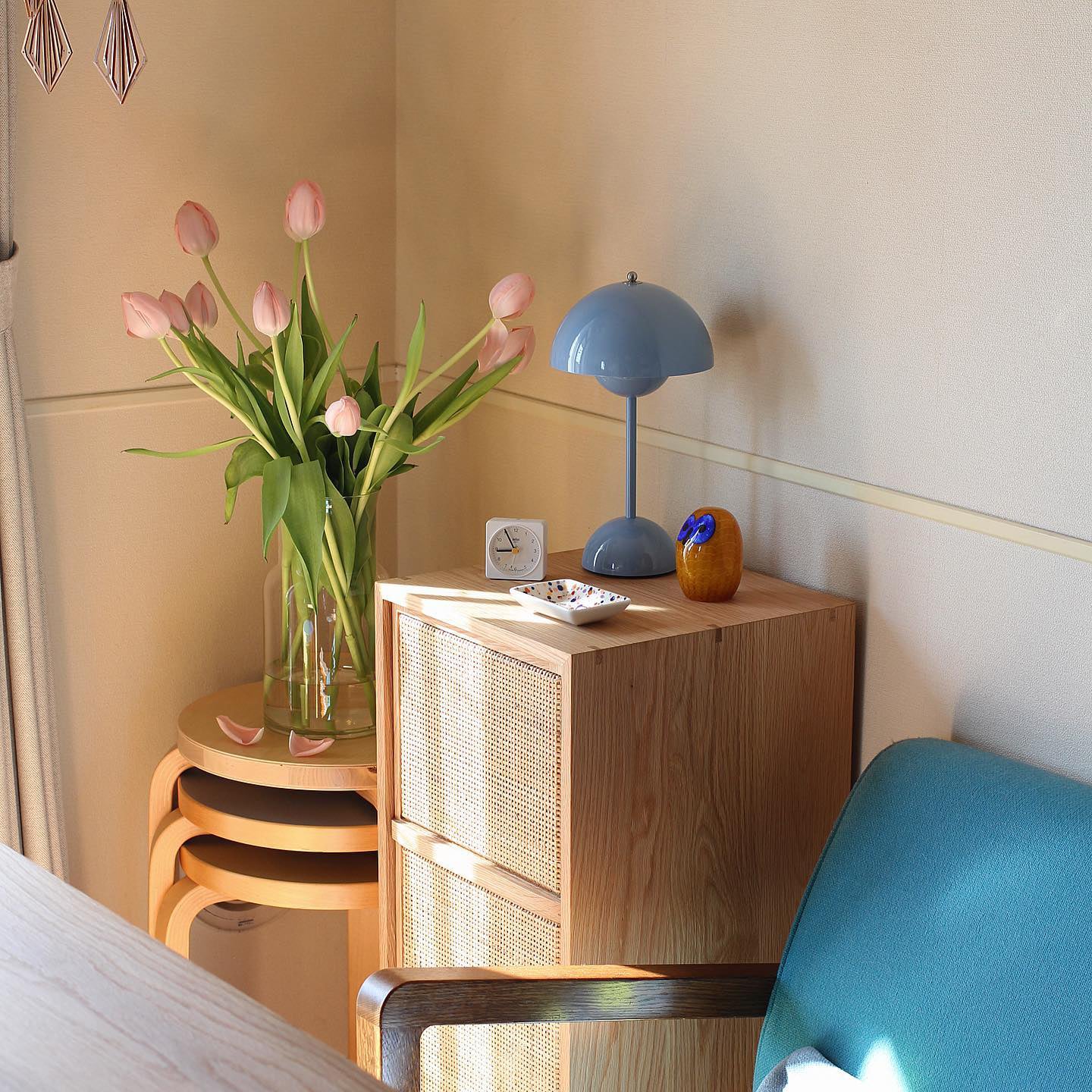 Charging LED Table lamp