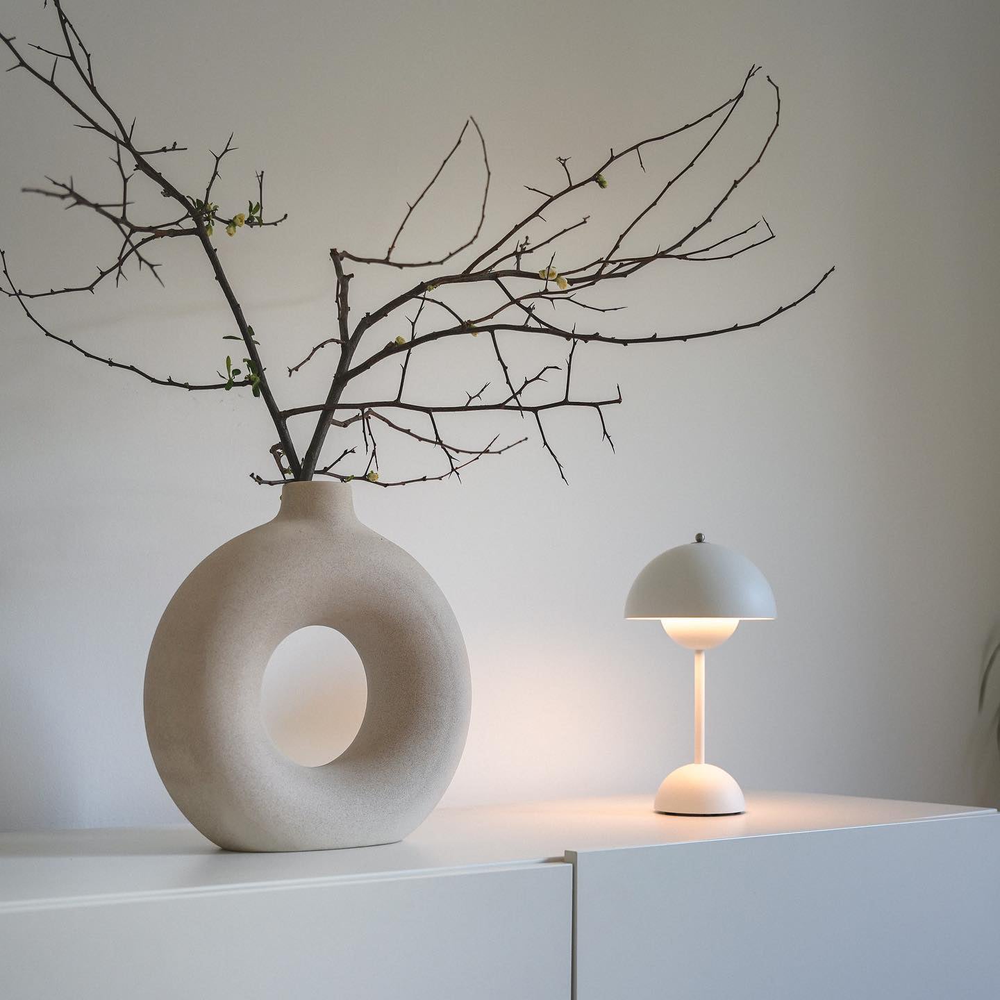 Charging LED Table lamp